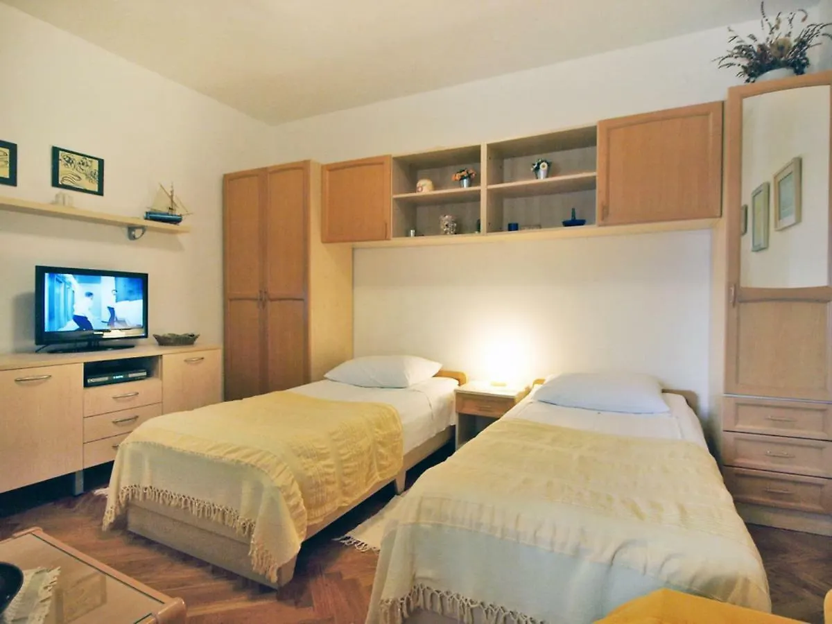 Holiday Home Mirta By Interhome